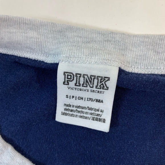 Victoria's Secret PINK Blue T-Shirt - Picture 4 of 4